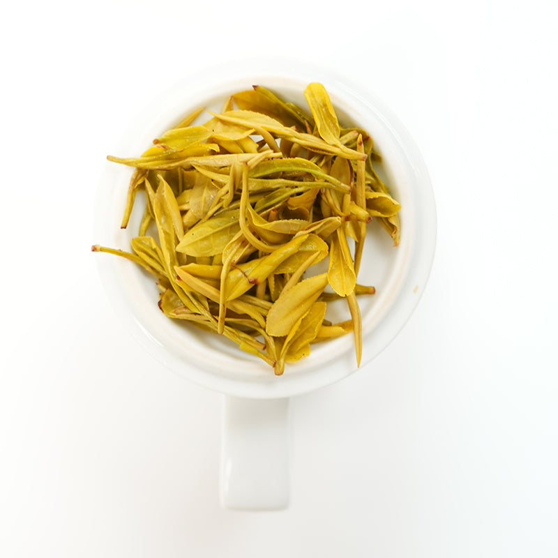 ✨ Organic Golden Bud Tea | Rich in natural amino acids | Hand-picked before Qingming Festival | High mountain tea grown at 1,200 meters above sea level | Golden, crystal-clear, refreshing and sweet tea |
