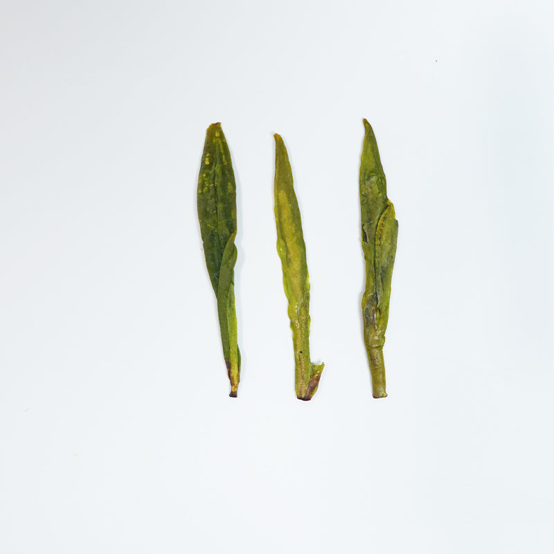 🏔️ High Mountain Organic Longjing Tea | Early Harvest 2025 | Traditionally Hand-Roasted with Soy and Orchid Fragrances | Limited Edition Spring Tea